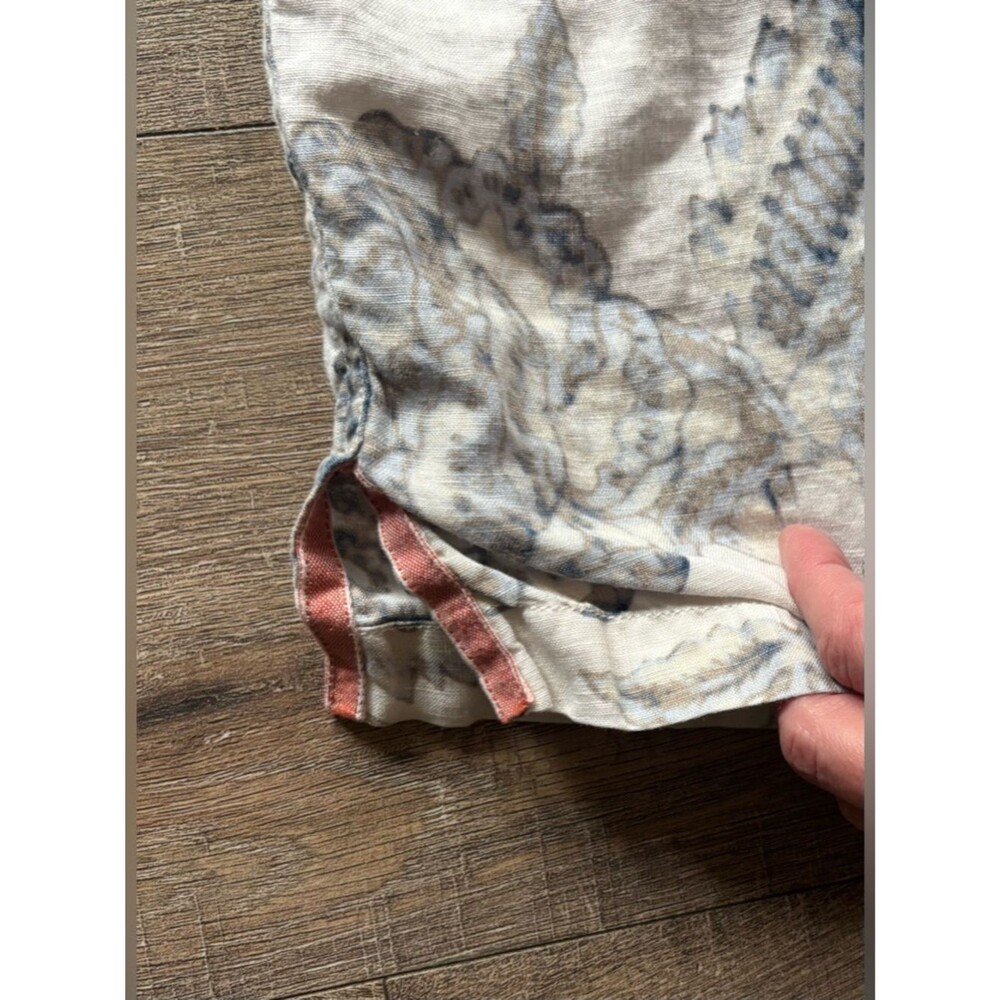 Tommy Bahama men’s size XXL 100% linen white and blue floral button down shirt - Picture 11 of 13